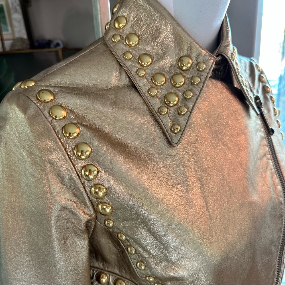RED VALENTINO - NEW genuine leather w/ studs details. - Picture 4 of 12
